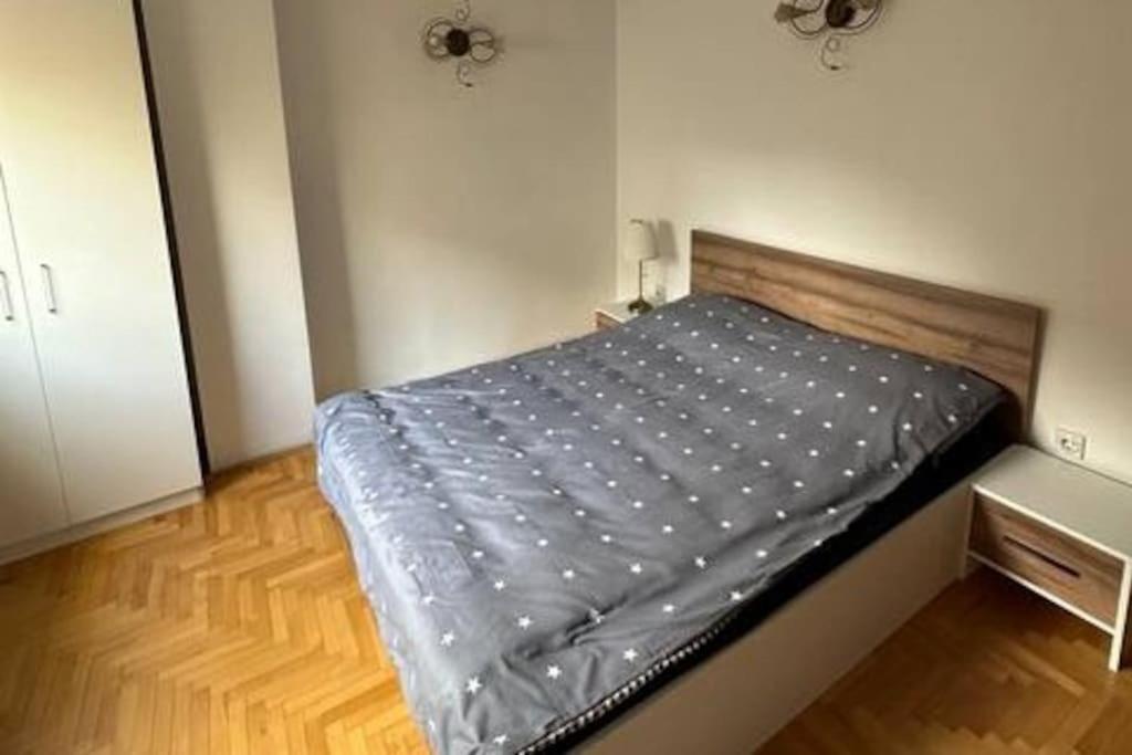 Nn Apartment Skopje Bagian luar foto