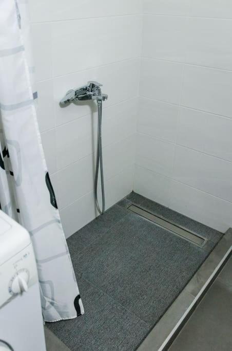 Nn Apartment Skopje Bagian luar foto