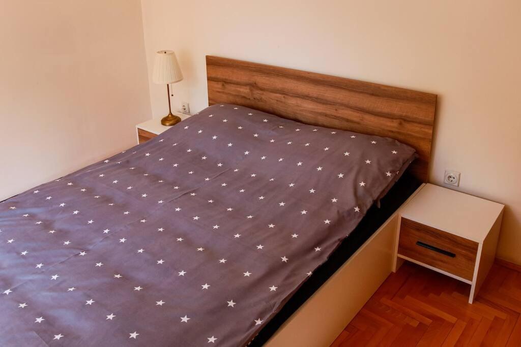 Nn Apartment Skopje Bagian luar foto